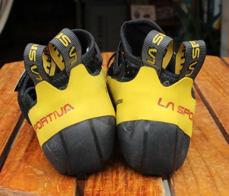 LA SPORTIVA - 【中古美品】【楽天参考価格新品30,250円】スポルティバ　ソリューションコンプ 楽天市場】【 ラ・スポルティバ ソリューション コンプ Ws