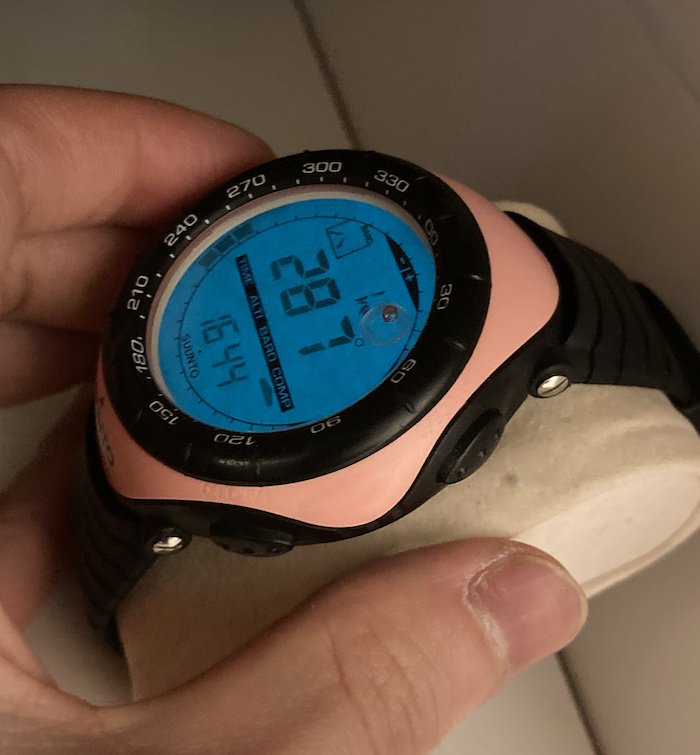 SUUNTO スント＞ VECTOR ベクター | 中古アウトドア用品・中古登山用品 買取・販売専門店 : maunga (マウンガ)