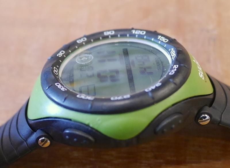 SUUNTO スント＞ VECTOR ベクター グリーン