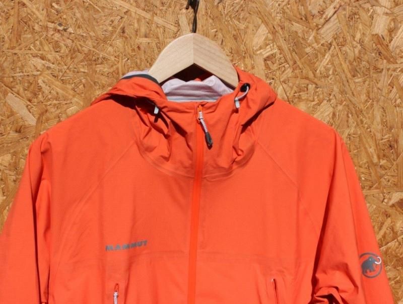 MAMMUT　Masao Light HS Hooded JacketAFMenよろしくお願いします