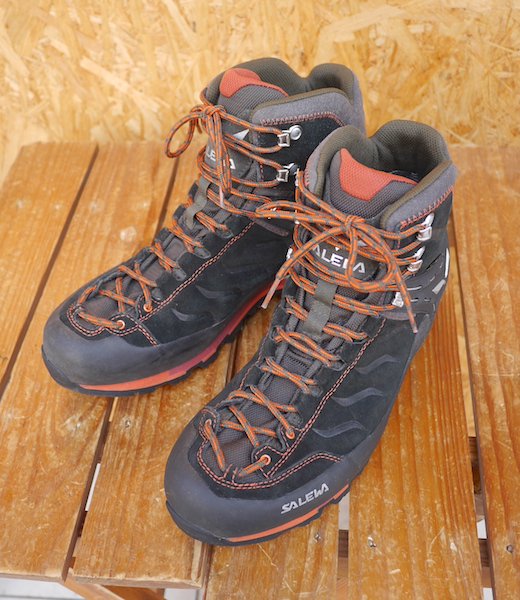 サレワ 登山靴 - 登山用品