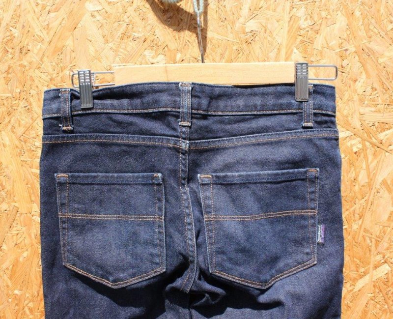 patagonia パタゴニア＞ Low-Rise Straight Jeans ローライズ