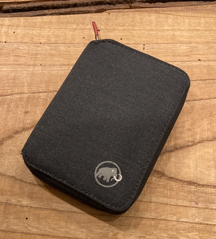 MAMMUT マムート＞ Zip Wallet Melange 【クリックポスト便】対応