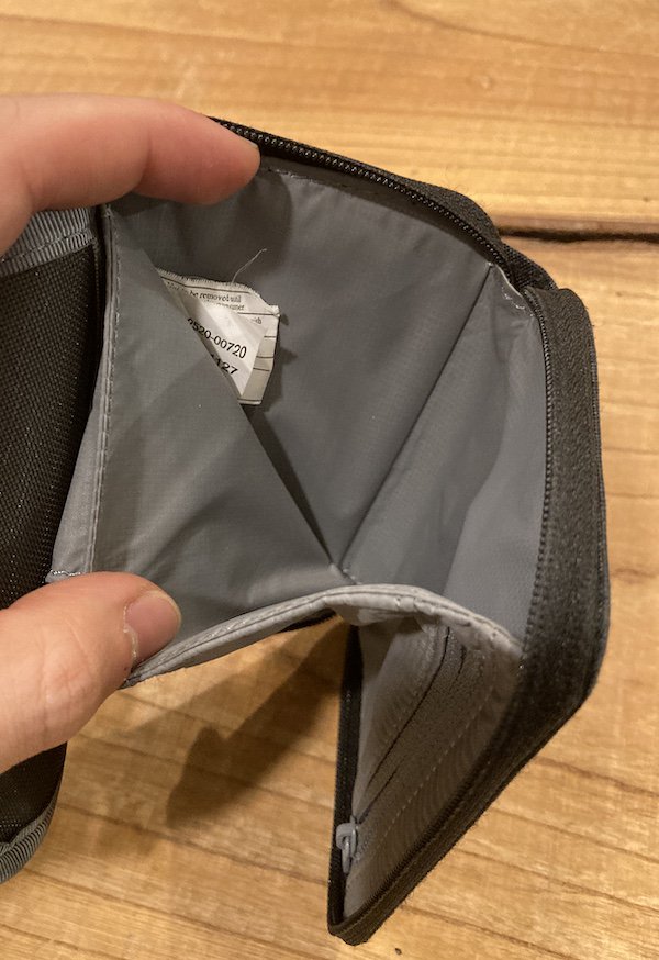 MAMMUT マムート＞ Zip Wallet Melange 【クリックポスト便】対応