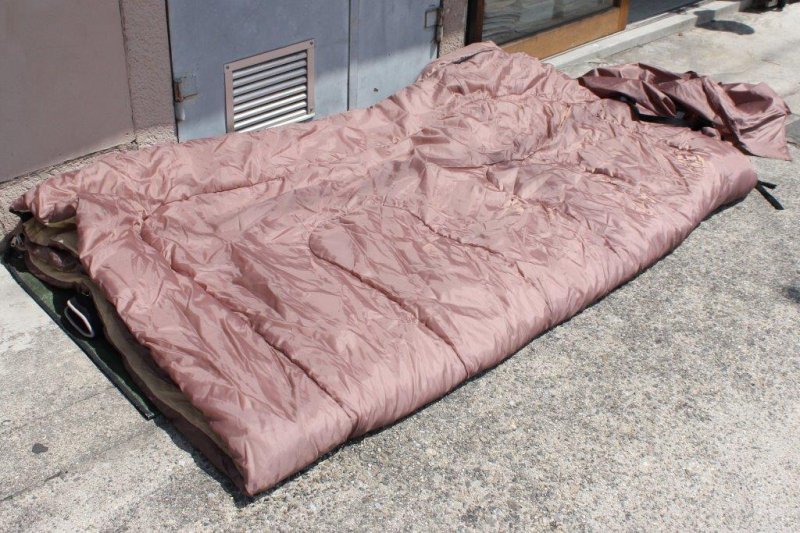 ほぼ未使用 DOD わがやのシュラフ 寝袋 ９月購入品 - 寝袋/寝具