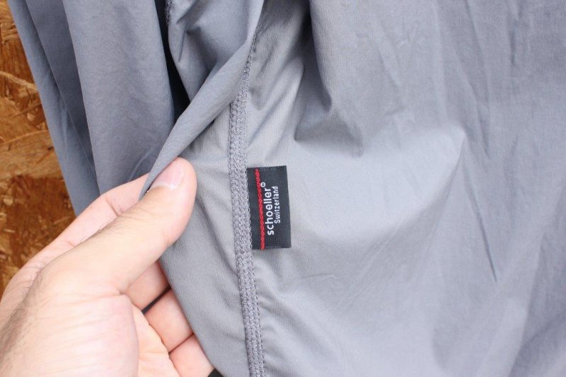 Black Diamond ブラックダイヤモンド＞ ALPINE START JACKET