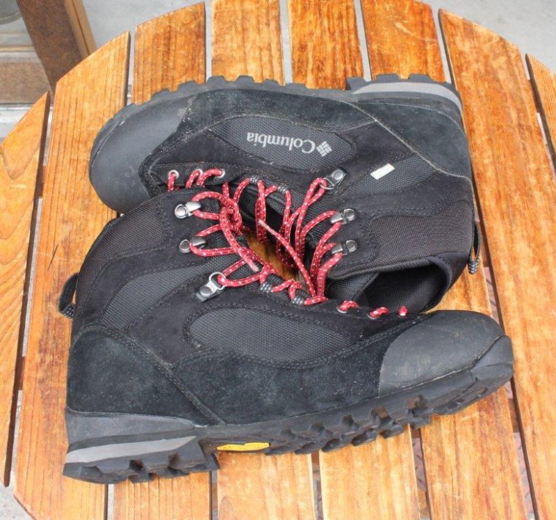 Columbia コロンビア＞ STEENS SUMMIT II OUTDRY スティーンズサミット2アウトドライ |  中古アウトドア用品・中古登山用品 買取・販売専門店 : maunga (マウンガ)