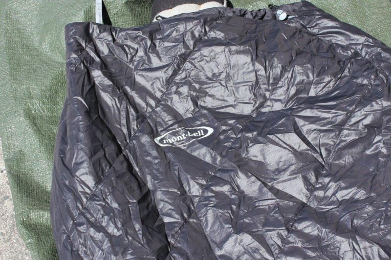 mont-bell モンベル＞ Alpine Burrow bag Thermal Sheet アルパイン