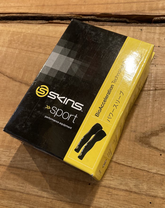 SKINS スキンズ＞ パワースリーブ【クリックポスト便】対応｜ 中古