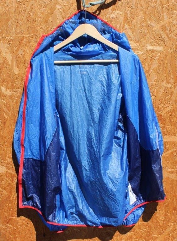 berghaus バーグハウス＞ VAPOUR LT HYPER SHELL JKT ヴェイパー