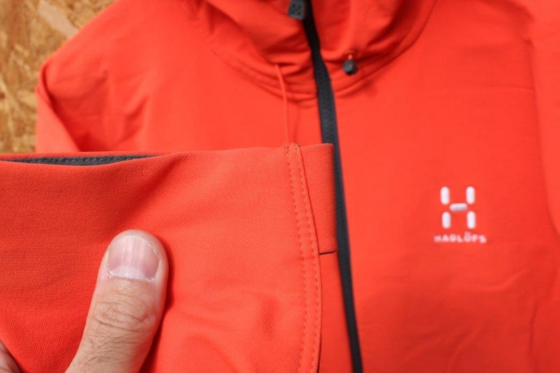 Haglofs ホグロフス】Skarn Hybrid Jacketソフトシェル-