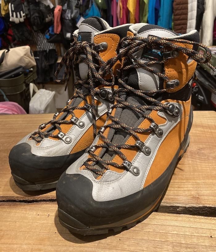 □スカルパ トリオレGTX (Scarpa Triolet GTX) 40 - アウトドア