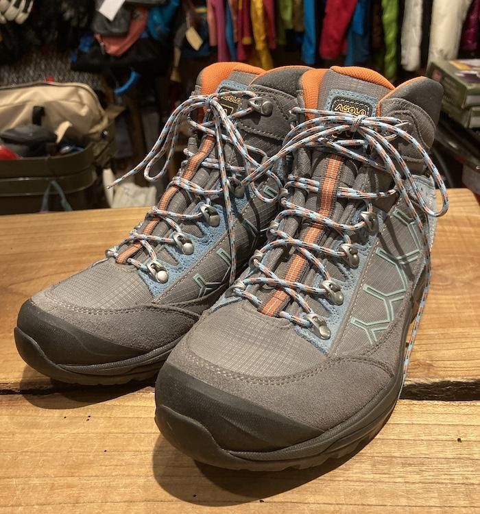 ASOLO 6B+ GV Women's アゾロ 雪山 登山靴 25cm - 登山用品