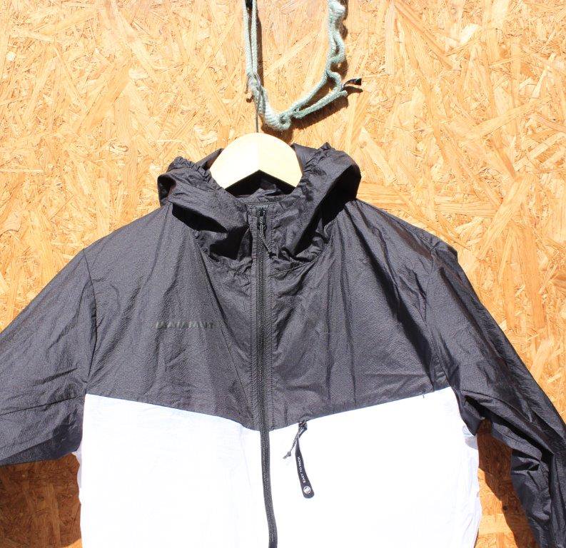 MAMMUT マムート＞ Convey WB Hooded Jacket AF コンベイウィンドウ