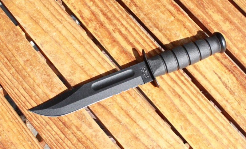 KA-BAR ケーバー＞ FIGHTING KNIFE BLACK ファイティングナイフ