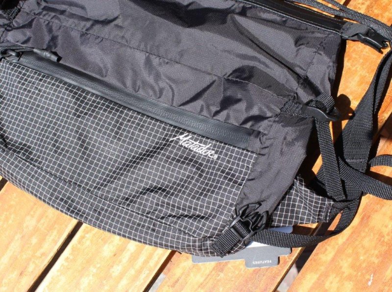 Matador マタドール＞ FREERAIN HIP PACK フリーレインヒップパック