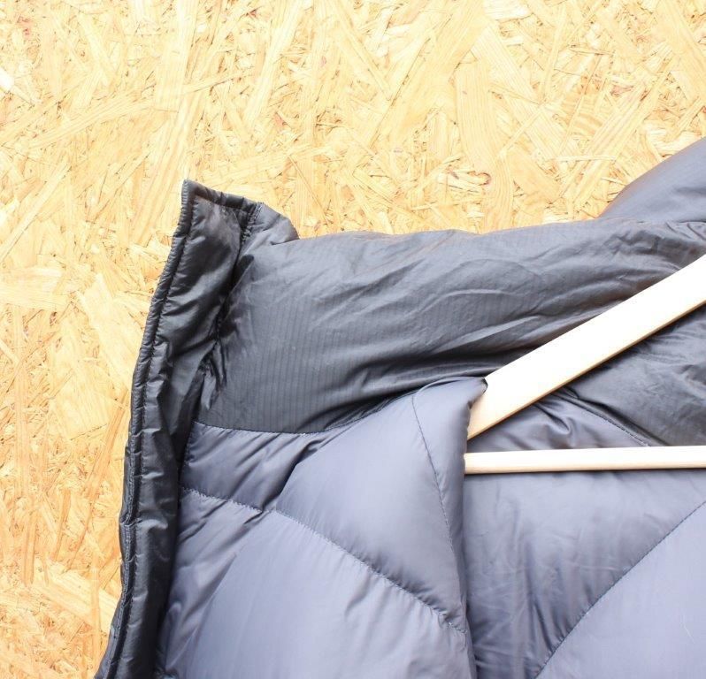 MOUNTAIN HARDWEAR マウンテンハードウエア＞ Absolute Zero