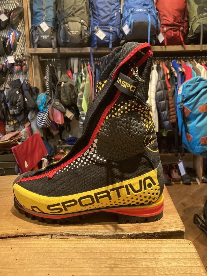 新品未使用 スポルティバ LA SPORTIVA G2SM 42 www.adogenperu.org