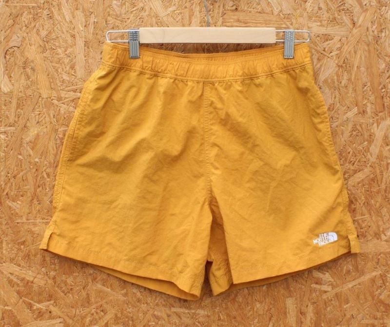 THE NORTH FACE ããŒã¹ãã§ã€ã¹ïŒ Versatile Short ããŒãµã¿ã€ã« ...