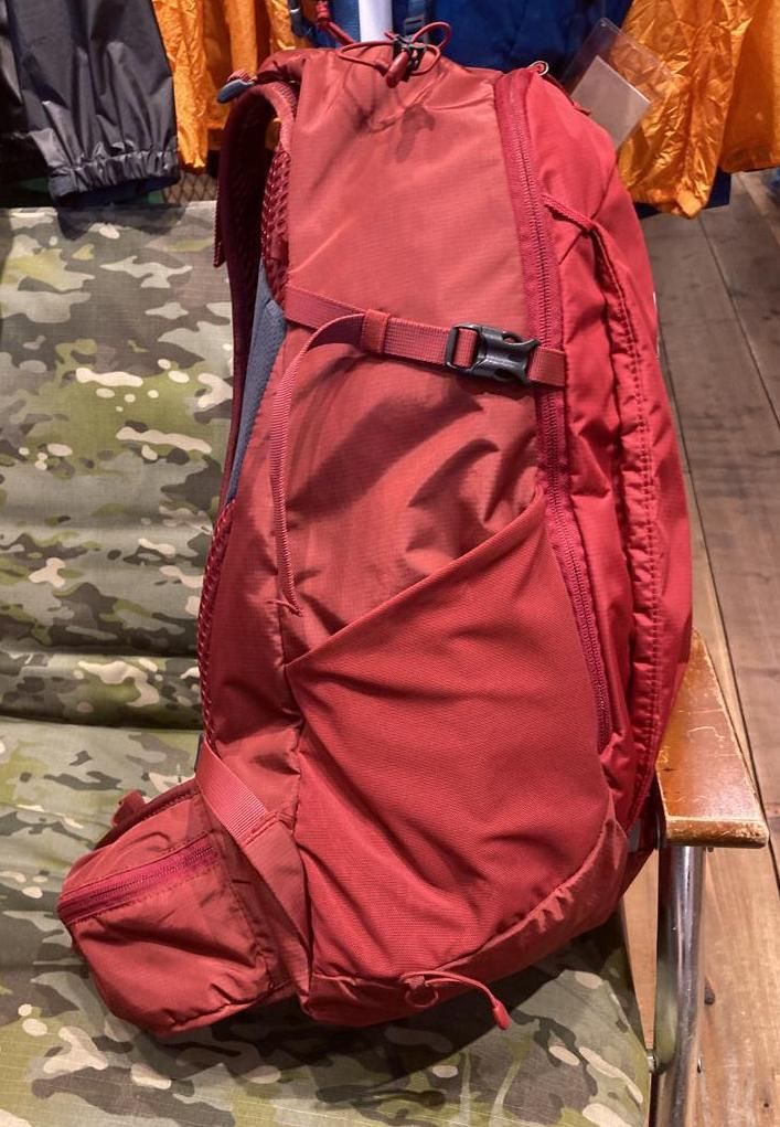 salomon サロモン＞ TRAILBLAZER 30 トレイルブレイザー 30