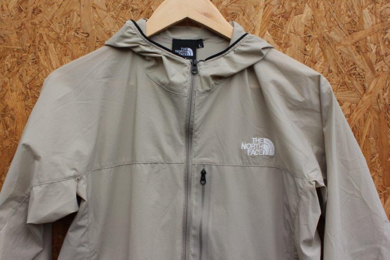 THE NORTH FACE MOUNTAIN SOFTSHELL HOODIE