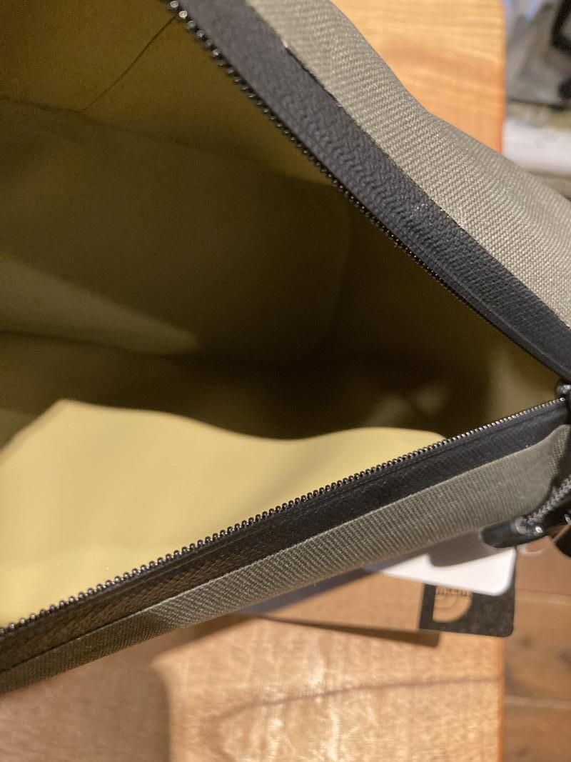 THE NORTH FACE ノースフェイス＞ Fieludens Cooler Pouch