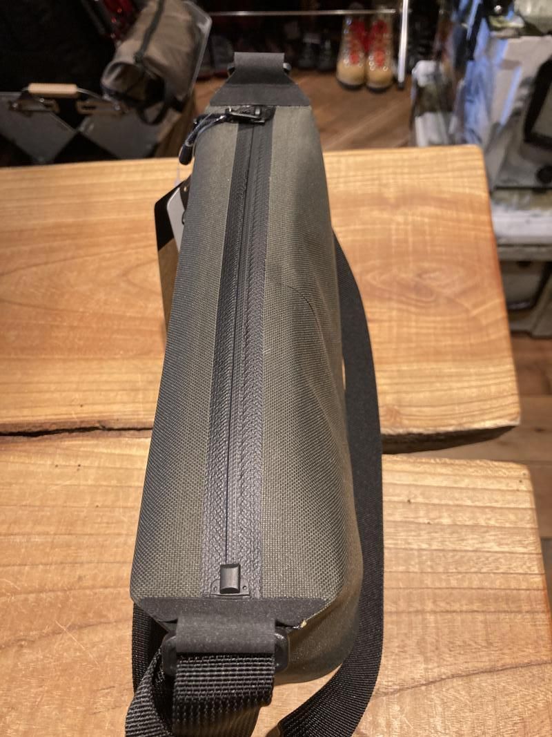 THE NORTH FACE ノースフェイス＞ Fieludens Cooler Pouch