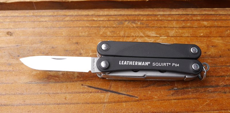 LEATHERMAN レザーマン＞ SQUIRT PS4 スクォートPS4 【クリックポスト便】対応| 中古アウトドア用品・中古登山用品  買取・販売専門店 : maunga (マウンガ)