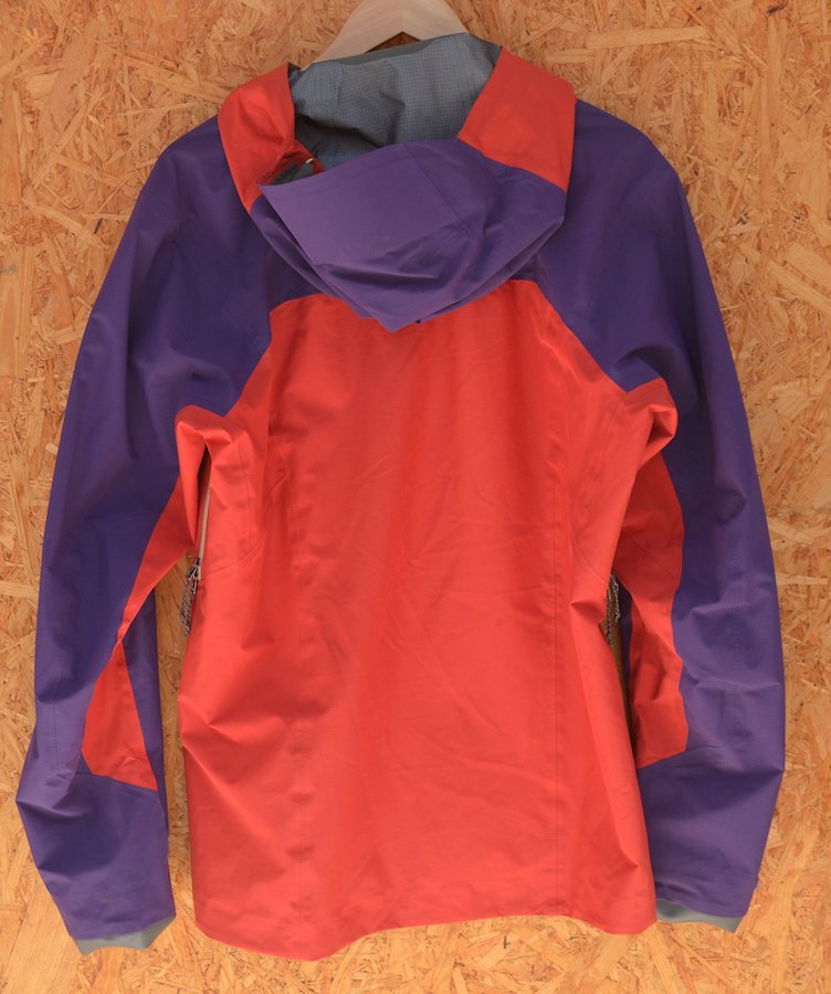 patagonia パタゴニア＞Men's Super Alpine Jacket メンズ・スーパー・アルパイン・ジャケット |  中古アウトドア用品・中古登山用品 買取・販売専門店 : maunga (マウンガ)