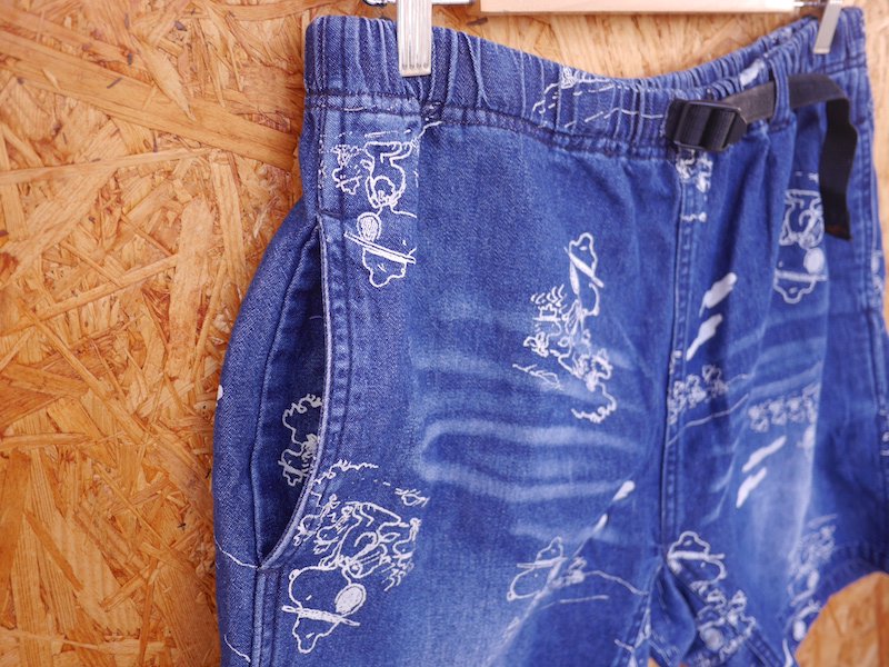 ROKX × PEANUTS ロックス×ピーナッツ＞ DENIM ROKX SHORT MONO SNOOPY