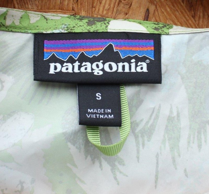 patagonia パタゴニア＞ WOMEN'S LIGHT & VARIABLE HOODY ウィメンズ