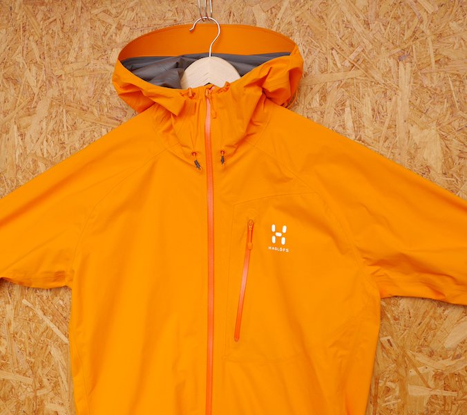 HAGLOFS ホグロフス＞ AMPLE III JACKET MEN | 中古アウトドア用品・中古登山用品 買取・販売専門店 : maunga  (マウンガ)