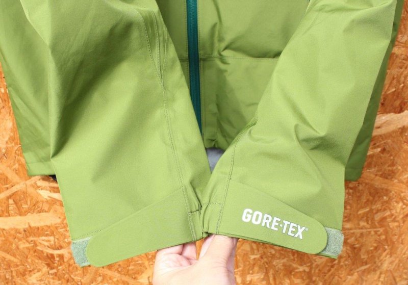 MAMMUT マムート＞ Gore-Tex Thunderstorm Rain-Suit（Jacket