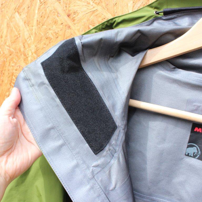 MAMMUT マムート＞ Gore-Tex Thunderstorm Rain-Suit（Jacket