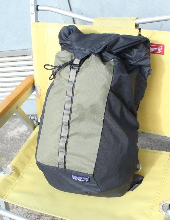 patagonia パタゴニア＞ ULTRALIGHT BLACK HOLE PACK 20L