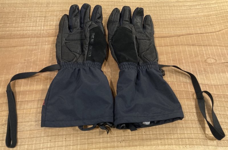 THE NORTH FACE ノースフェイス＞ AMA DABLAM SHELL GLOVE