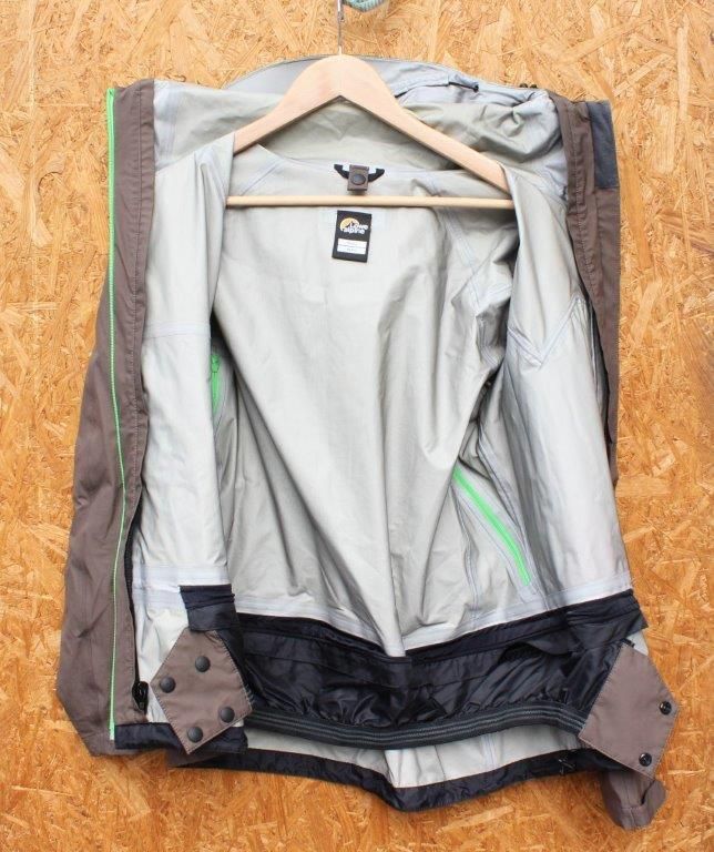 ロウアルパイン　ピークスジャケット　Lowealpine GORE-TEX XL Amazon | (ロウ アルパイン)Lowe alpine WILDERNESS GTX JACKET