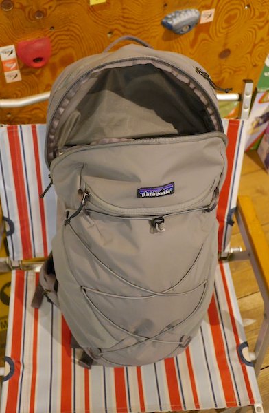 patagonia パタゴニア＞ アルトヴィア・パック 22L - 中古アウトドア用品・中古登山用品 買取・販売専門店 : maunga (マウンガ)