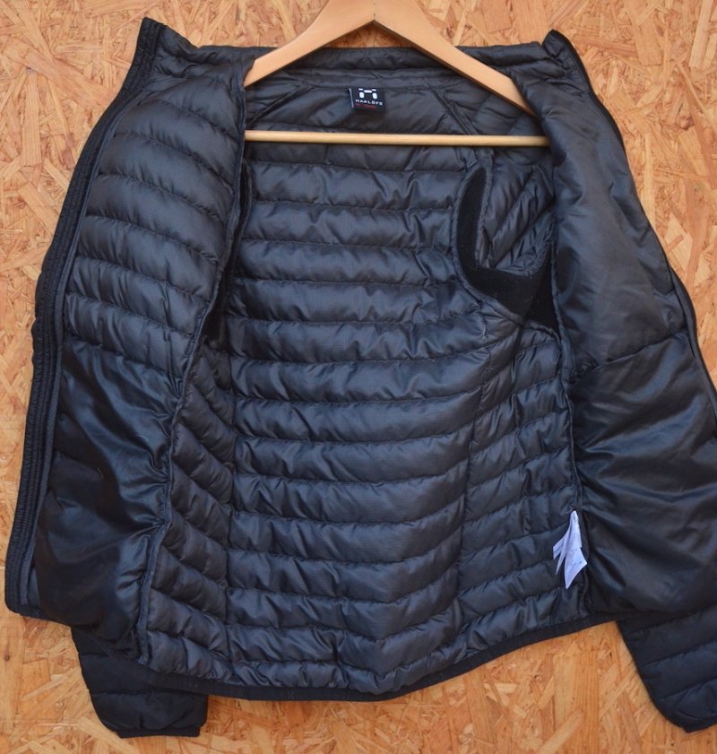 HAGLOFS ホグロフス＞ Essens Down Jacket エッセンスダウンジャケット