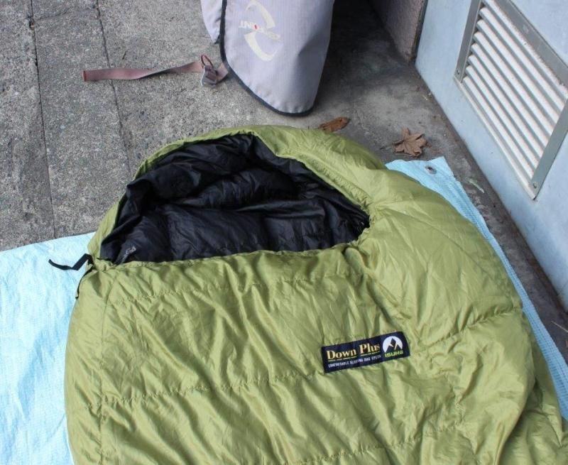 イスカ Down Plus NUPURI 高級ダウンシュラフ 収納袋付 ISUKA イスカ＞ Down Plus Nupuri ダウンプラスヌプリ | 中古