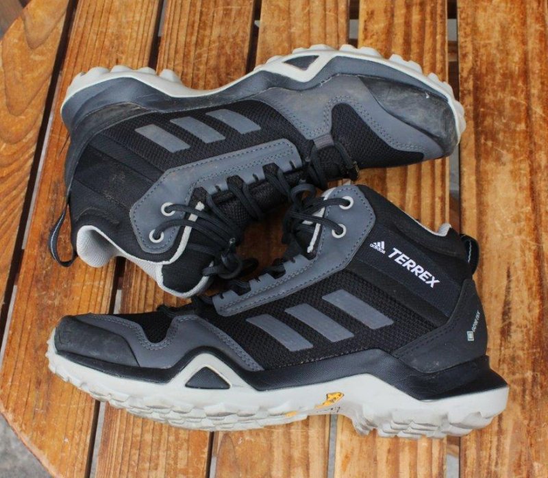 adidas アディダス＞ TERREX AX3 MID GTX テレックスAX3ミッド