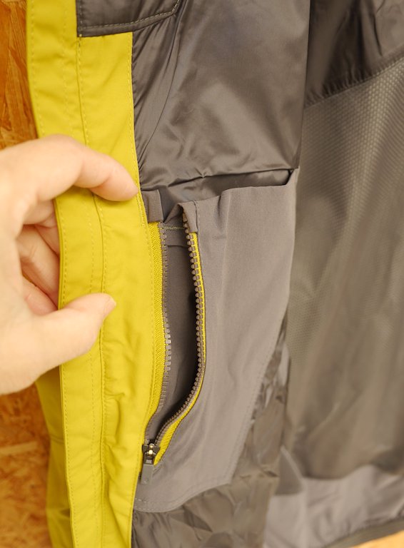 MOUNTAIN HARDWEAR マウンテンハードウエア＞ Superbird Jacket