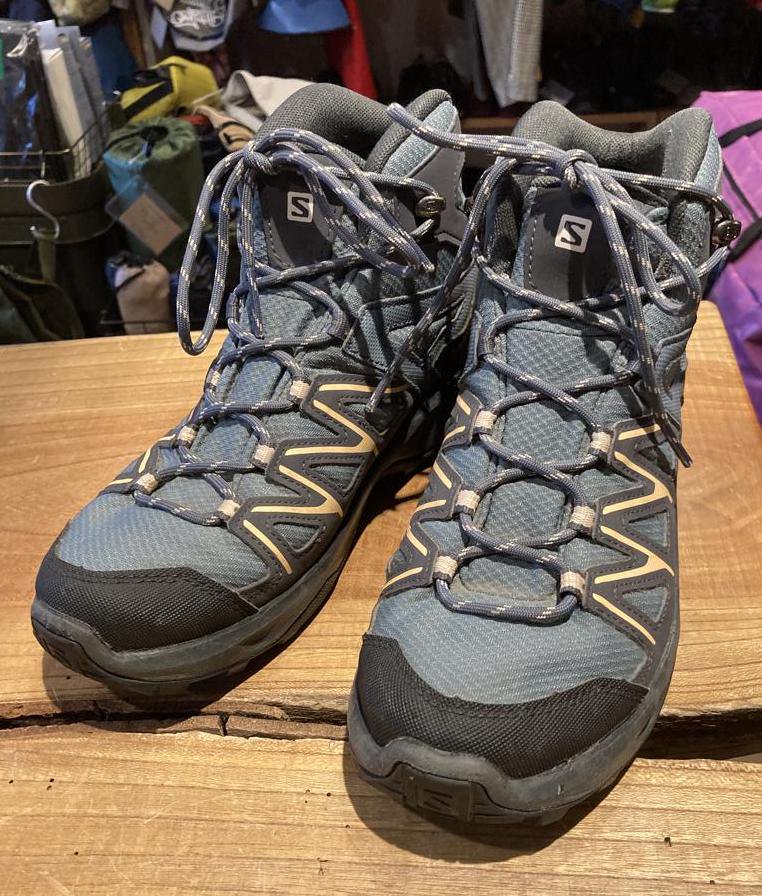 salomon サロモン＞ WOMEN DAINTREE MID GORE-TEX ウィメンズ・デインツリーミッドGTX |  中古アウトドア用品・中古登山用品 買取・販売専門店 : maunga (マウンガ)