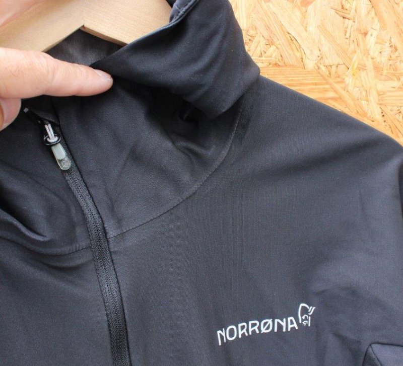 ＜NORRONA　ノローナ＞　Bitihorn Windstopper Zip Hood　ビティホーンウィンドストッパージップフード |  中古アウトドア用品・中古登山用品 買取・販売専門店 : maunga (マウンガ)