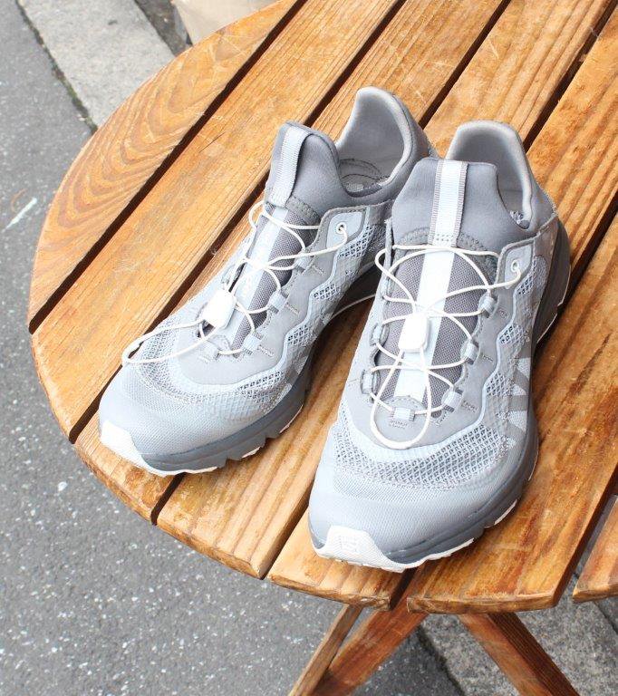 and wander×salomon アンドワンダー×サロモン＞ reflective mesh