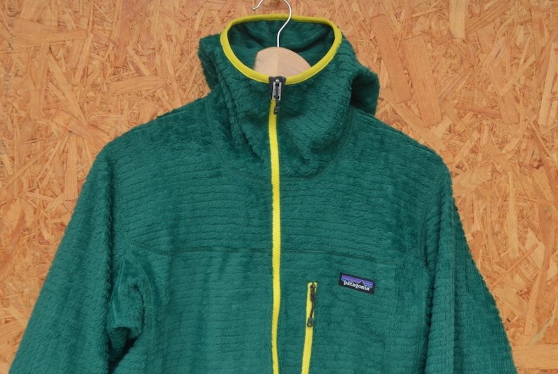 ＜patagonia パタゴニア＞ Men's R3 Hoody メンズ・R3フーディ