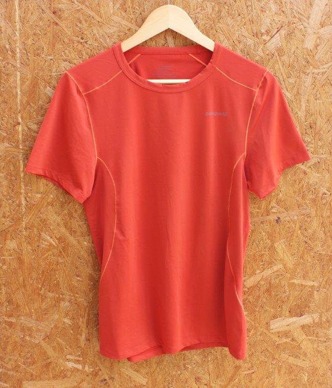 ＜patagonia　パタゴニア＞　M's Capilene 1 Silkweight Stretch T-Shirt　 メンズキャプリーン1シルクウエイトストレッチTシャツ　【クリックポスト便】対応 | 中古アウトドア用品・中古登山用品 買取・販売専門店 :  maunga (マウンガ)