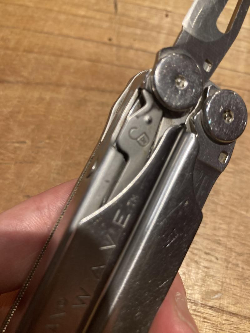 【未使用】レザーマン　20周年記念モデル　ウェーブ Leatherman WAVE+ Silver | WILLY−PEET