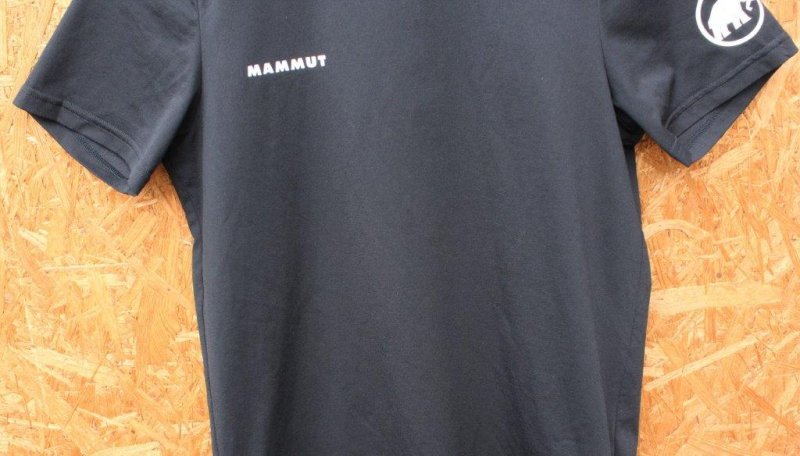 新品未使用タグ付き☆マムート 160周年記念 QDロゴプリント Tシャツ 黒