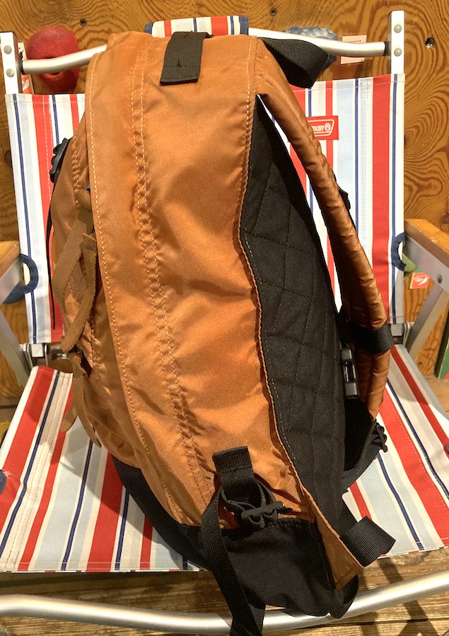 GREGORY グレゴリー＞ DAY PACK 1977 デイパック 1977 | 中古アウトドア用品・中古登山用品 買取・販売専門店 :  maunga (マウンガ)